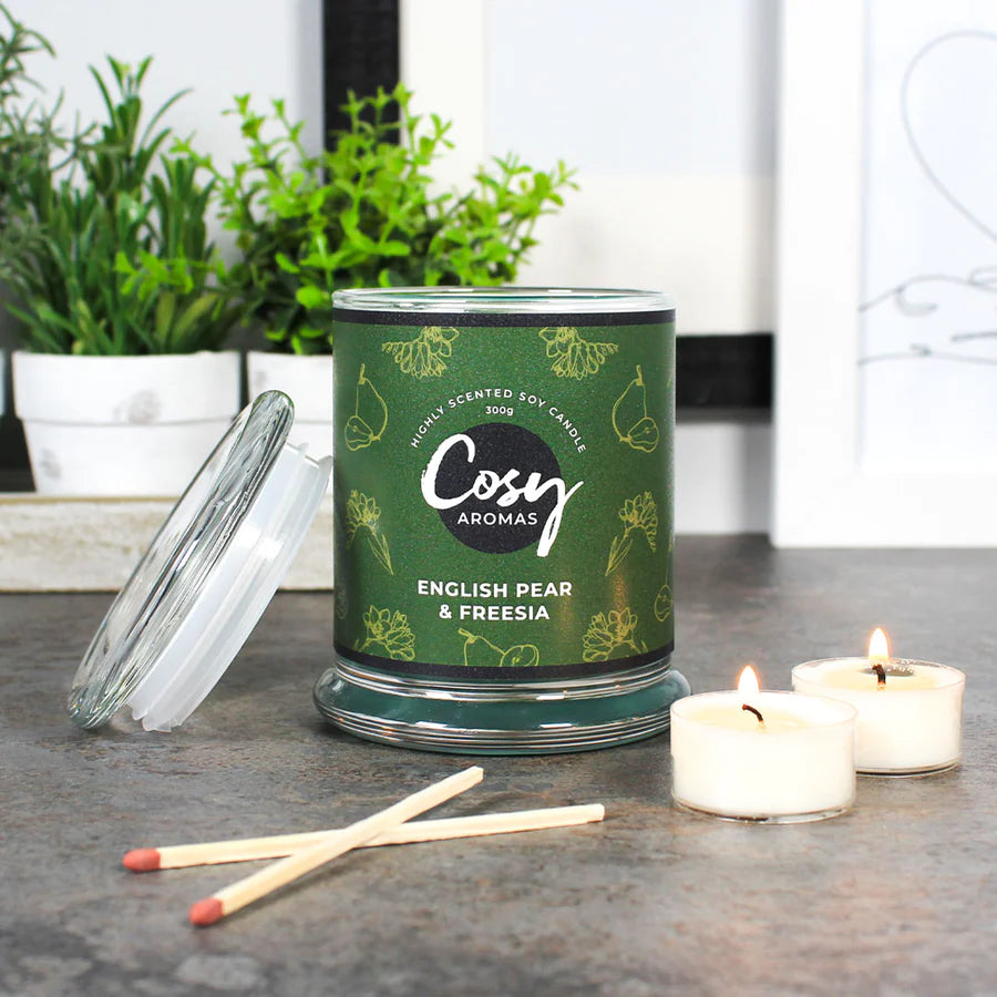 Cosy Aromas English Pear & Freesia - 240g Jar Candle